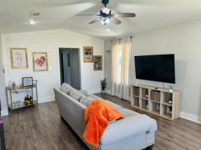 Charming home in the heart of Sulphur